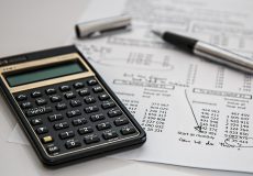 Prime de partage de la valeur PPV (ancienne PEPA), diffusion de l&rsquo;intéressement, épargne salariale et minima sociaux : ce que la loi pour la protection du pouvoir d&rsquo;achat change.